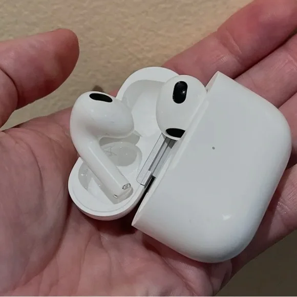 Apple AirPods Pro with Charging Case Headphones